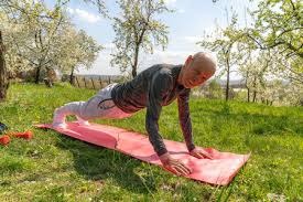 WTT总决赛 孙颖莎4-0战胜王艺迪晋级女单八强